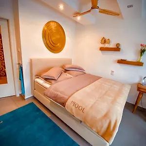 https://schne-aussichten-mitten-in-berlin-il-sole.find-berlin-hotels.com