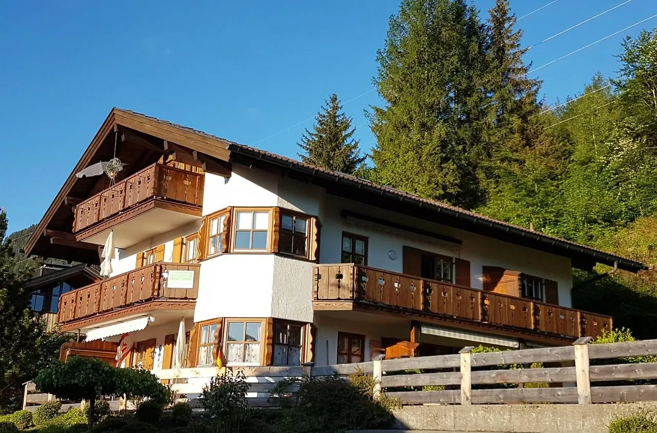 Ferienwohnungen Romeo-Julio-Mittenwald Germany